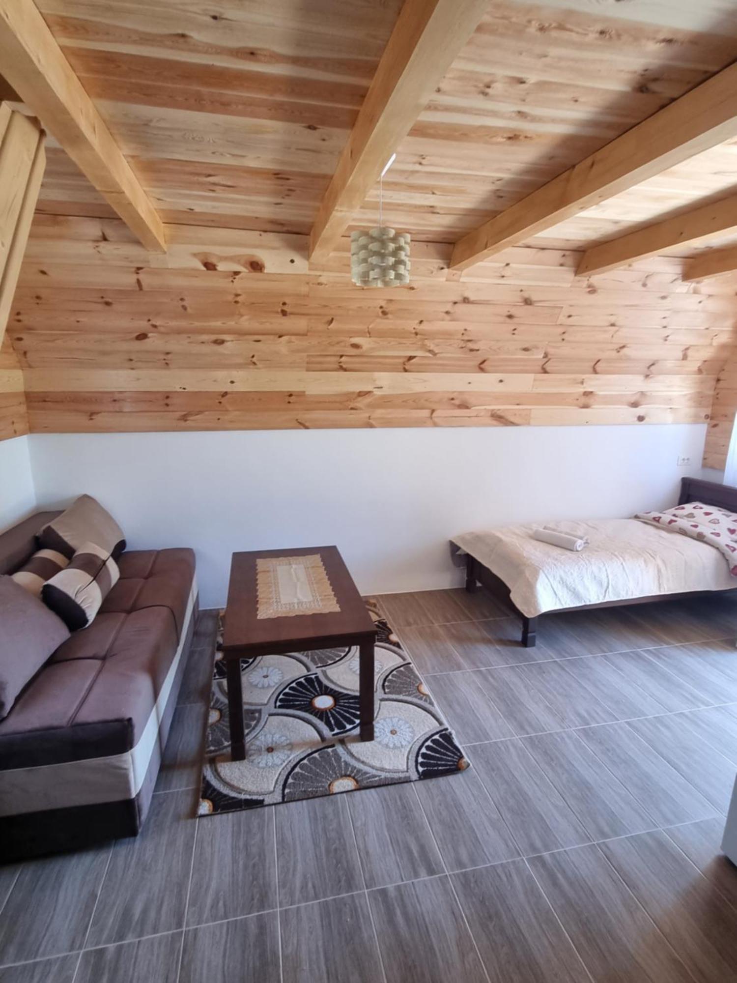 Apartmani Jezero Žabljak Habitación foto